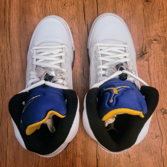 Nike Air Jordan Retro 5 Laney 2013 GS Size 6y DS 440888 189 Brand New - Picture 5 of 10